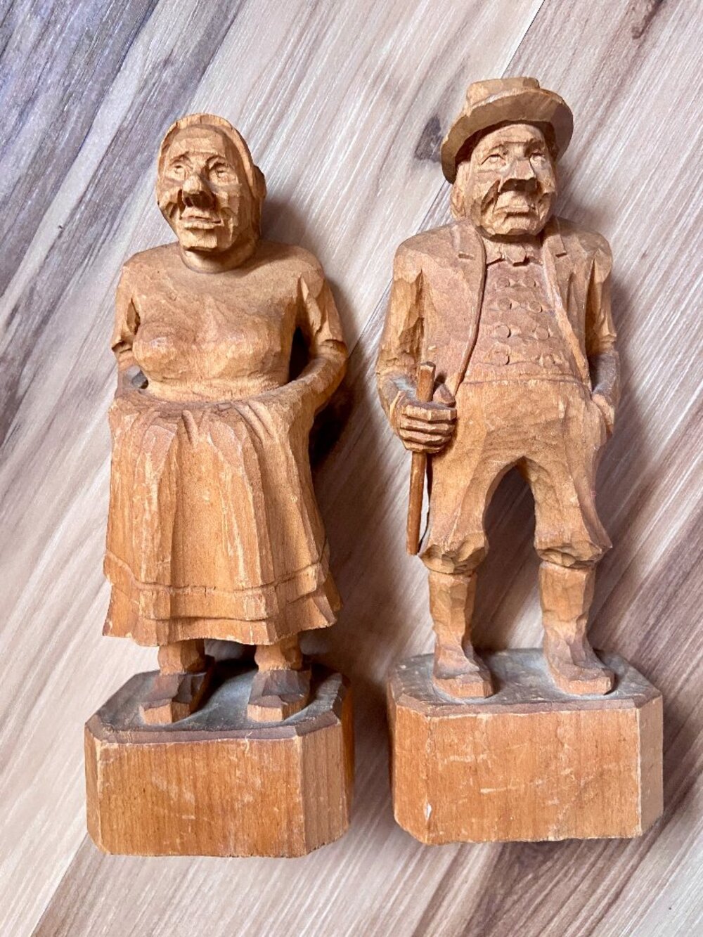 Vintage Folk Art Hand Carved Wood Old Man Woman Figurines Pair B Signed